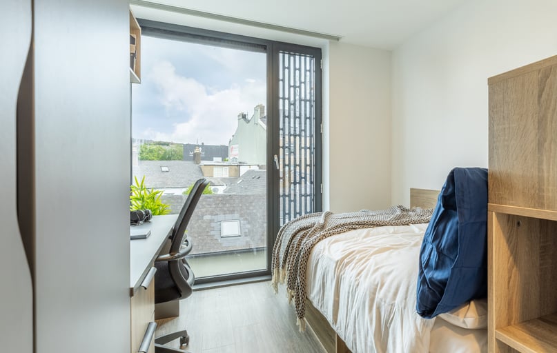 Standard En Suite, Broga House, Washington Street Cork, City Centre, Cork - Image 1